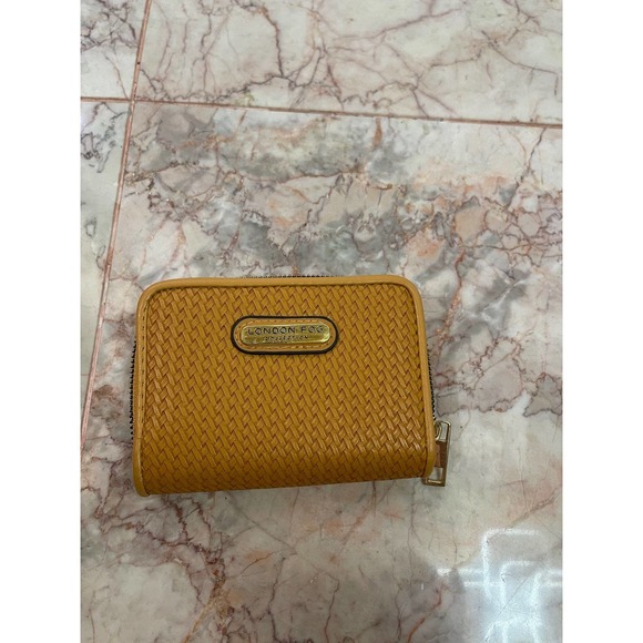 London Fog Handbags - London Fog wallet yellow
